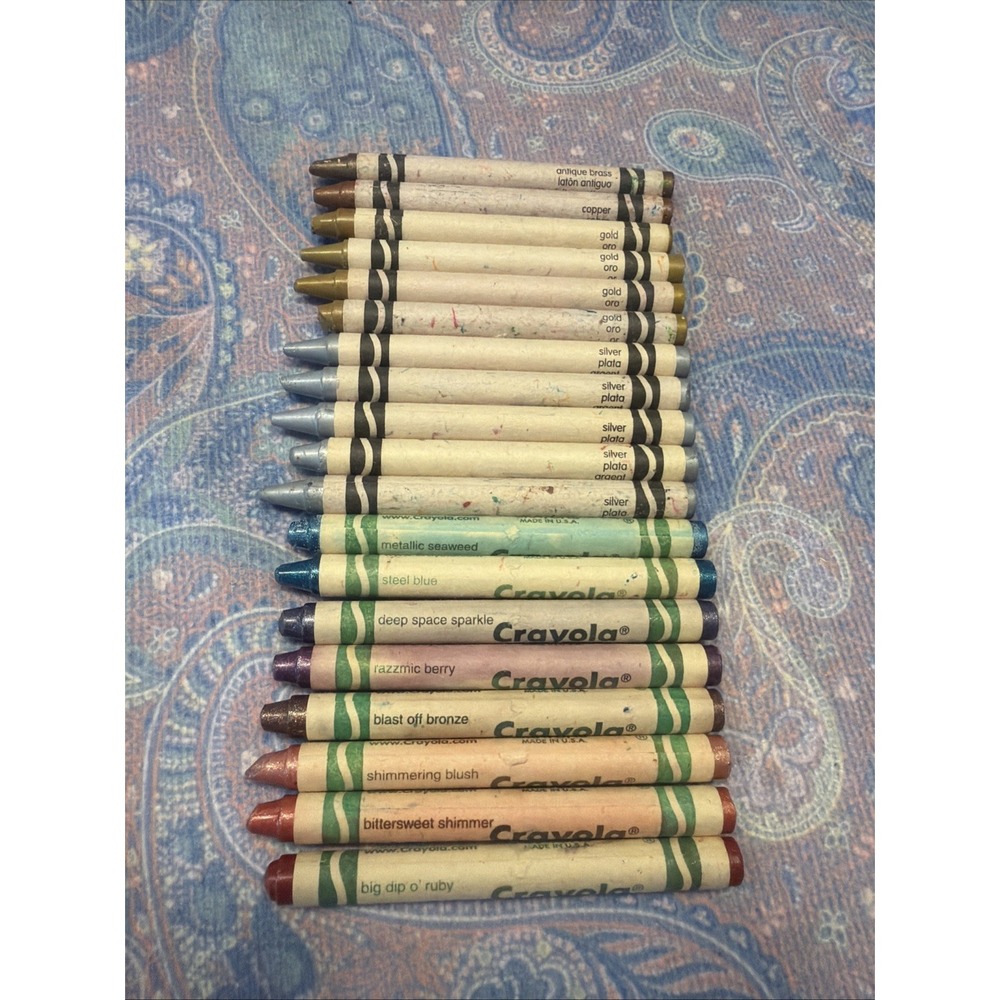 Crayola Metallic FX Used Crayons With Silver Gold Copper Antique Brass Lot Of 19
